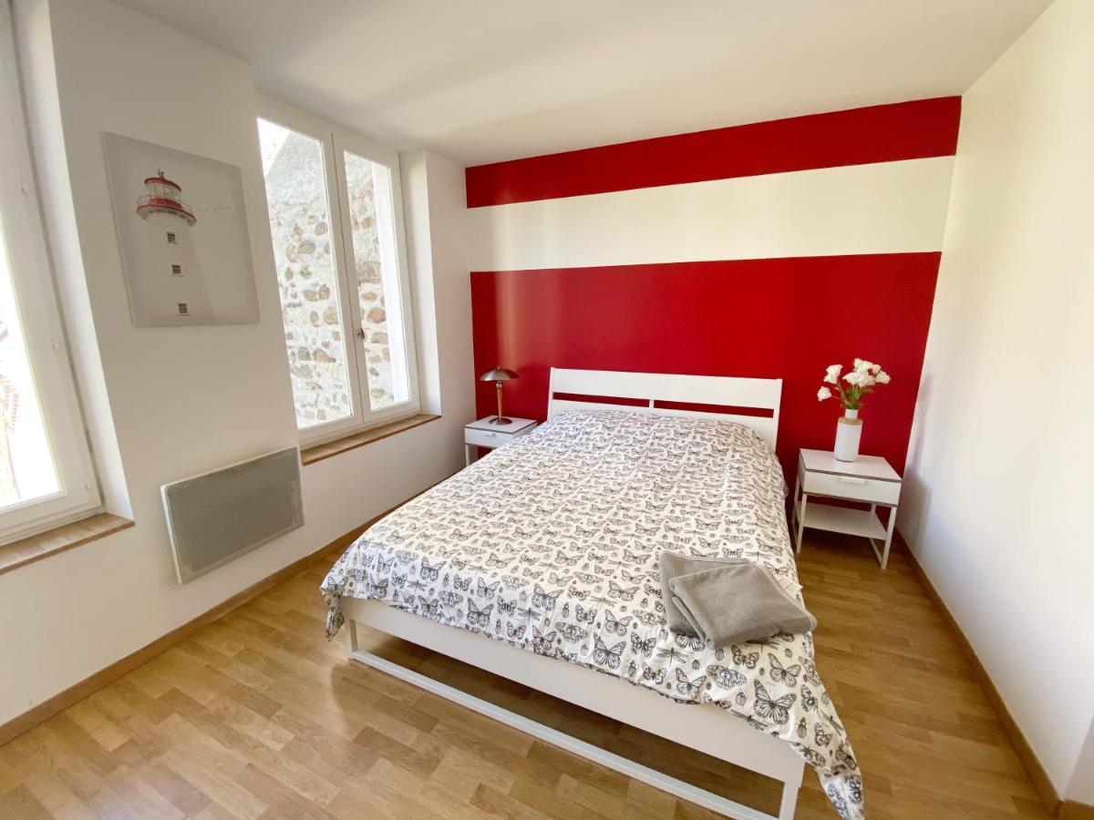 22 Chic & Cosy Grand Appart 92M2 Parking Gratuit Hypercentre Netflix Saint-Etienne  Bagian luar foto